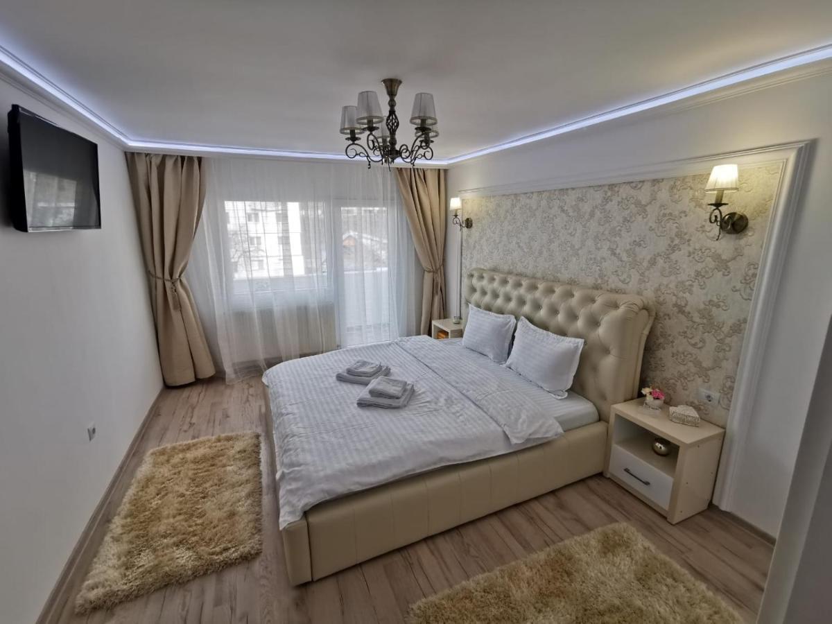 Apartament Apartament Gold Luxury Tîrgu Ocna Zewnętrze zdjęcie