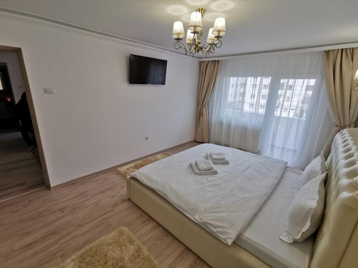 Apartament Apartament Gold Luxury Tîrgu Ocna Zewnętrze zdjęcie
