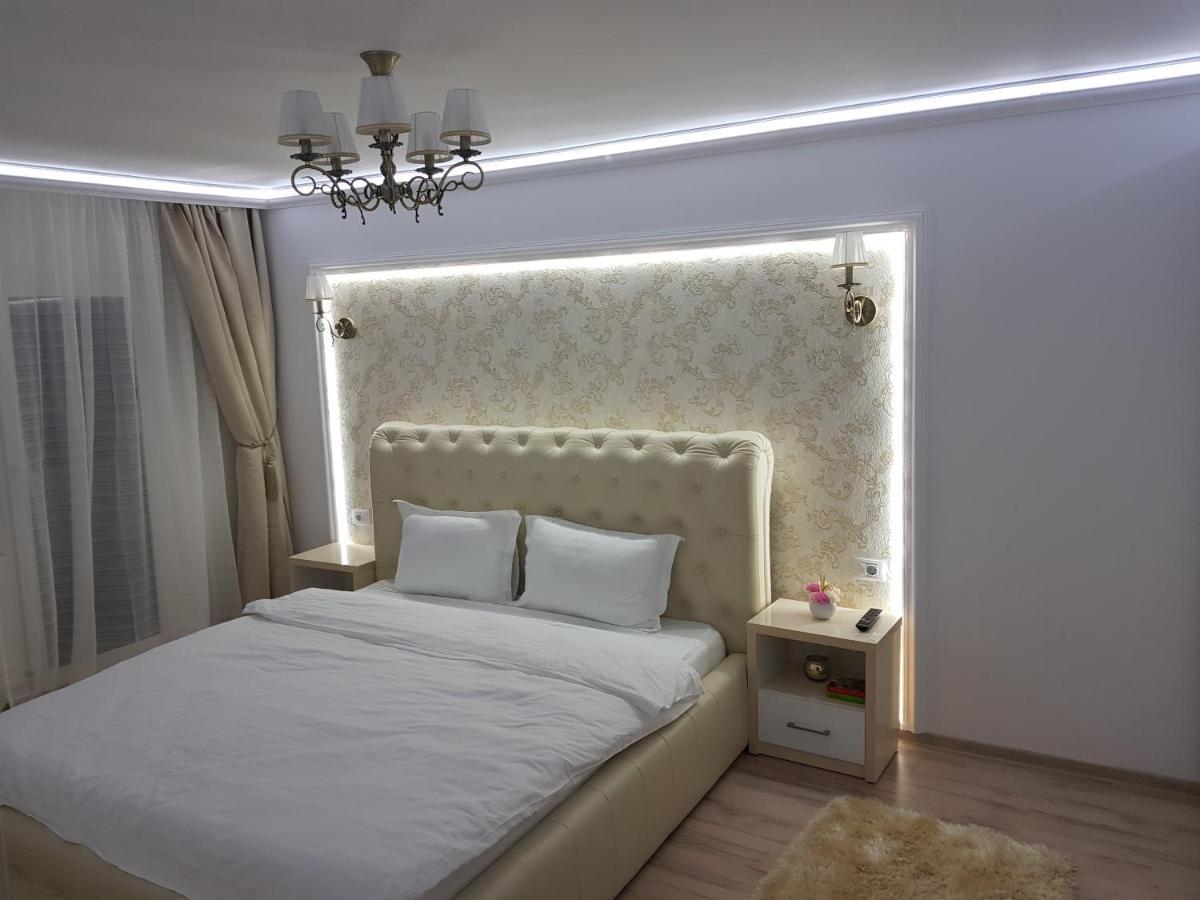 Apartament Apartament Gold Luxury Tîrgu Ocna Zewnętrze zdjęcie